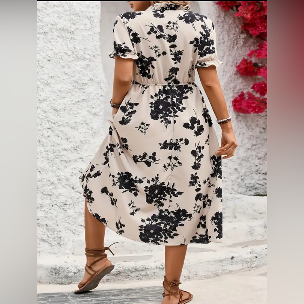 Temu Floral Print Cinched Waist Dress, 3XL - Picture 2 of 5